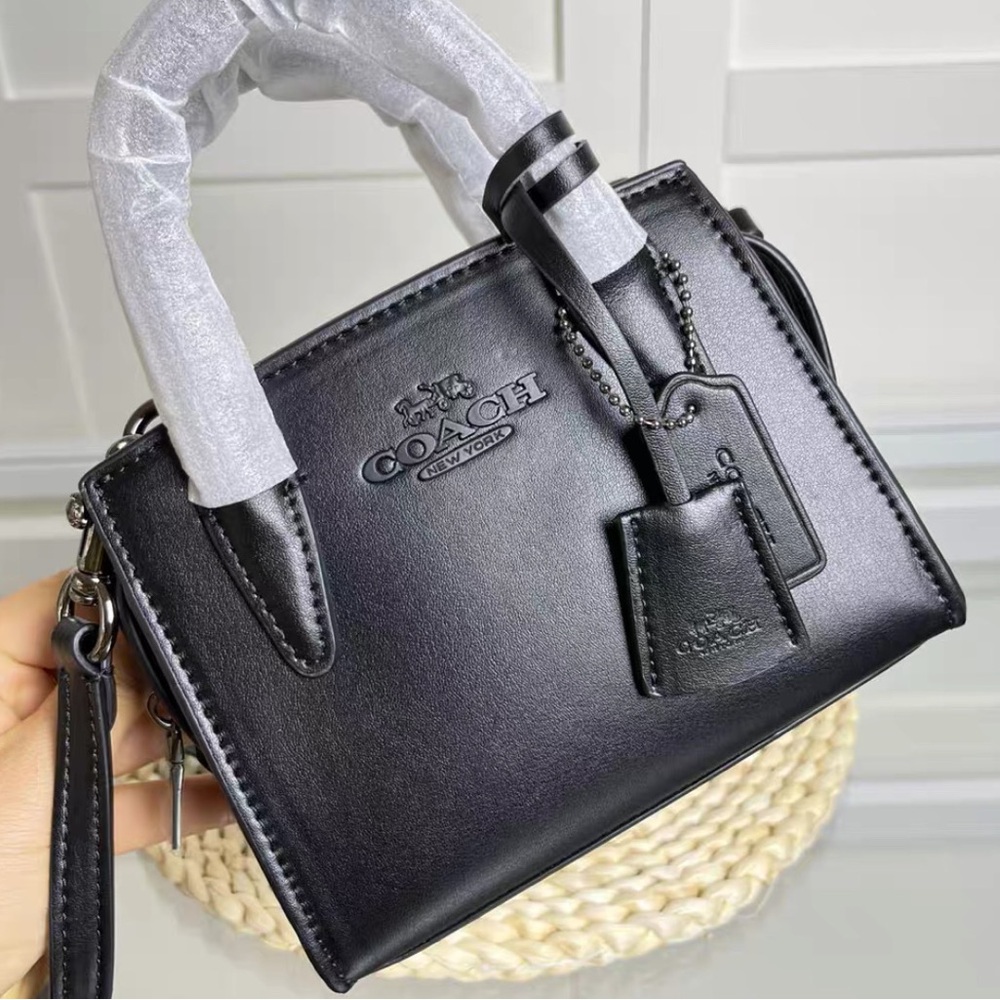 Coach Black shoulder bag